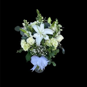 White & Green Upright Flower Bouquet