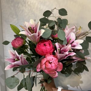 Mom's Love Peonies Flower Bouquet