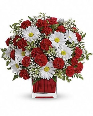 Red And White Delight Flower Bouquet