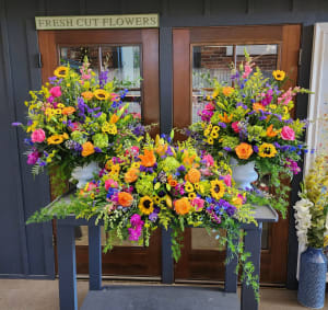 Sunlit Memories Set Flower Bouquet