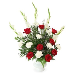 FF0024-1A Tradition and Splendor Flower Bouquet