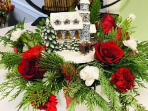 Thomas Kincaid lit Christmas Cottage Flower Bouquet