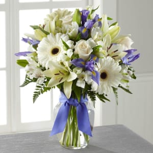 FTD Miracle Light Bouquet Flower Bouquet