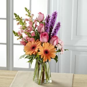 Blushing Invitations Flower Arrangement  Blushing Invitations Flower Bouquet