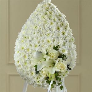 The Solace Teardrop Flower Bouquet