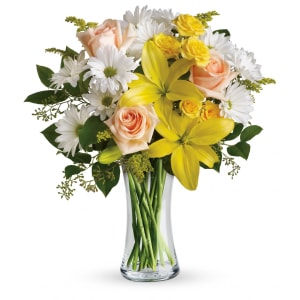 Daisies and Sunbeams Flower Bouquet