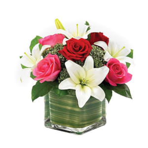 Lovely Lily & Roses Romance Cube Flower Bouquet