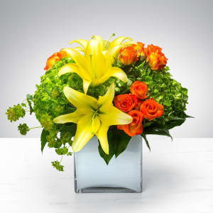 Cube of Wonder Flower Arrangement Cube of Wonder Flower Bouquet