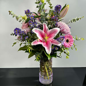 Summertime Lily Flower Bouquet