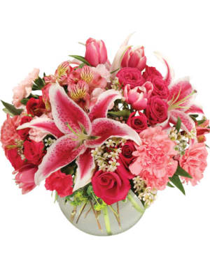 ISN'T IT ROMANTIC... ARRANGEMENT Flower Bouquet