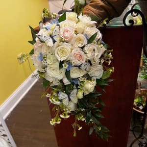 CASCADING BRIDAL BOUQUET Flower Bouquet