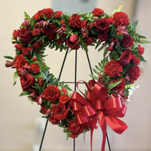 Red Heart Spray Stand Flower Bouquet