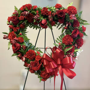 Red Heart Spray Stand Flower Bouquet