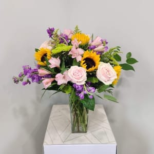 Unique Aurora Flower Bouquet