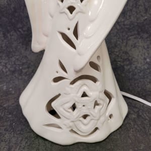 11157 - Angel Light Figurine