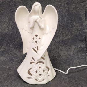 11157 - Angel Light Figurine