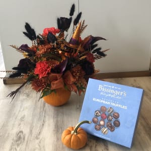 Pumpkin Noir Flower Arrangement Pumpkin Noir Flower Bouquet