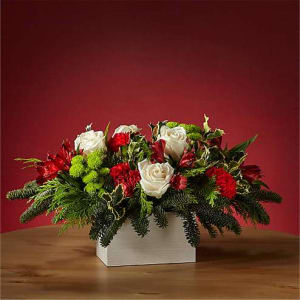 HOLIDAY SNOW BALL Flower Arrangement HOLIDAY SNOW BALL Flower Bouquet