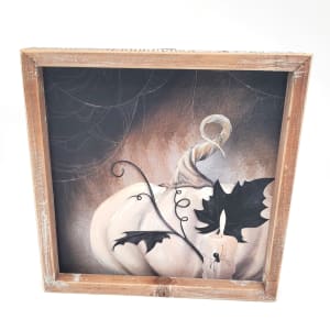 Black and White Creeping Pumpkin Wall Hanging Flower Bouquet