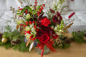 The Modern Christmas Flower Arrangement