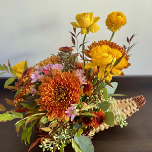 Thanksgiving Cornucopia Arrangement
