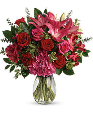 Love Struck Flower Arrangement Love Struck Flower Bouquet