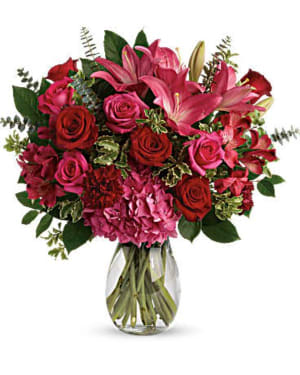 Love Struck Flower Arrangement Love Struck Flower Bouquet