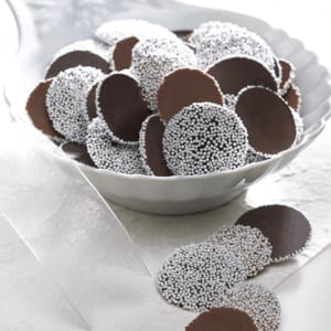 8 oz Milk Chocolate Nonpareils
