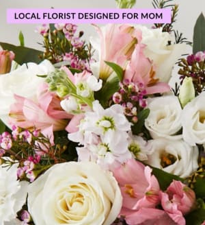 ONE OF A KIND VASE ARRANGEMENT FOR MOM Flower Bouquet