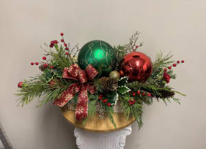 Ornamental Christmas Arrangement Flower Bouquet