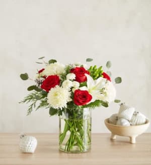 Garden of Grandeur® for Holiday Flower Bouquet