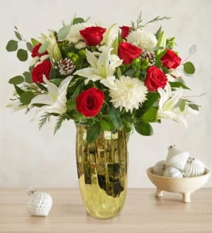 Christmas Delight Flower Bouquet