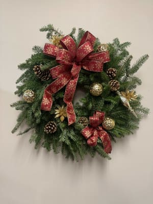 Fresh Holiday Wreath Flower Arrangement Fresh Holiday Wreath Flower Bouquet