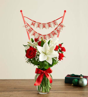 Fields of Europe® Christmas with Christmas Banner Flower Bouquet