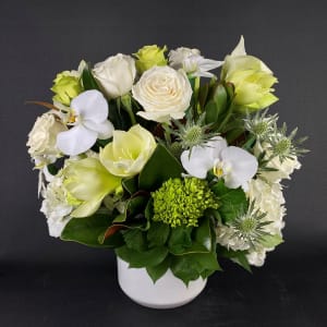 WINTER WHITE Flower Bouquet