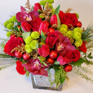 Merry & Bright Flower Arrangement Merry & Bright Flower Bouquet