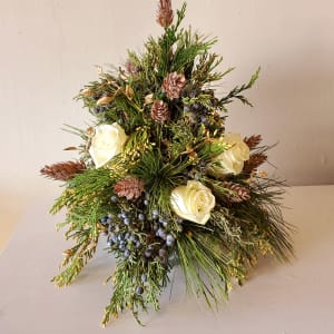 Mixed Evergreen Tree with White Rose Flower Arrangement Mixed Evergreen Tree with White Rose Flower Bouquet