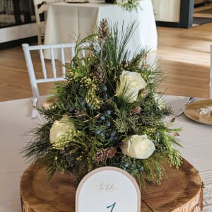 Mixed Evergreen Tree with White Rose Flower Arrangement Mixed Evergreen Tree with White Rose Flower Bouquet
