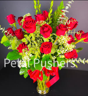 Romeo's Red 12 Roses Flower Bouquet