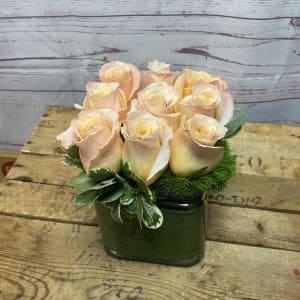 Modern Love Roses in Cube Vase Flower Bouquet