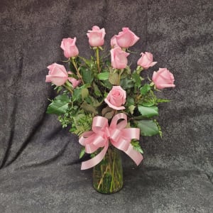 RAC12VD - 12 Single Color Long Stem Roses Arranged - VALENTINES