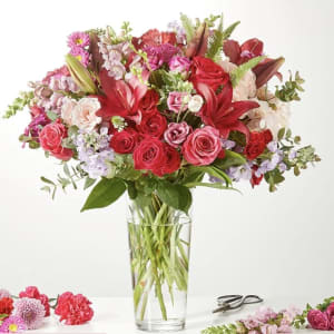 XOXO - A Florist Original Flower Arrangement XOXO - A Florist Original Flower Bouquet