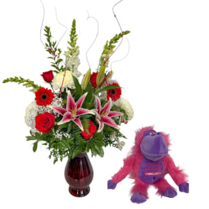 Grand Romance Valentine Bouquet Flower Bouquet