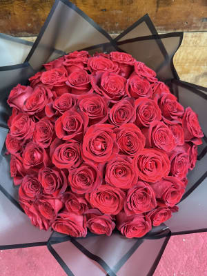 Grand Gesture - 50 Roses Hand Tied Flower Bouquet