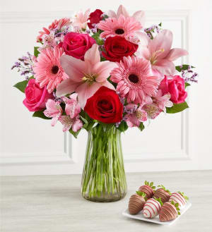 Fields of Europe® Romance with Love & Romance™ Dipped Strawberries Flower Arrangement Fields of Europe® Romance with Love & Romance™ Dipped Strawberries Flower Bouquet