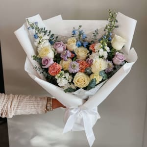 PASTEL ELEGANCE Flower Bouquet