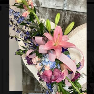 Forever Loved Heart Easel Spray