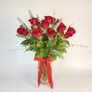 CLASSIC RED Flower Bouquet