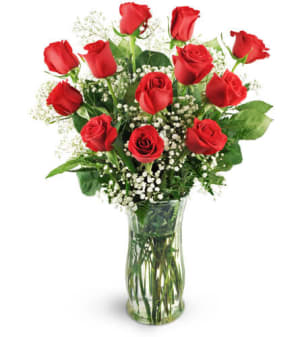 Traditional Dozen Red Roses Flower Bouquet