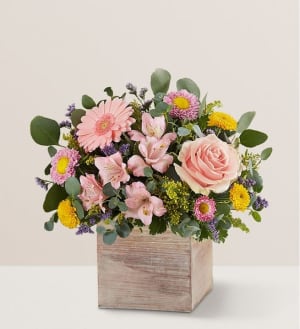 Spring Sentiment™ Bouquet Flower Arrangement Spring Sentiment™ Bouquet Flower Bouquet